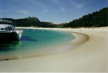 Imagen de una playa de la isla de Rodas