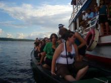 Amazon River: Cruceros por el Amazonas Imagen de varios pasajeros del Amazon River