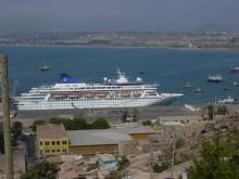 Chile mejorará sus terminales de crucero tras el terremoto Imagen de un buque chileno