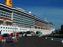 Imagen del Costa Atlántica antes de partir