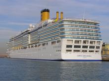 Foto de la popa del Costa Deliziosa