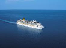 Costa Serena: Crucero Panoramas de Oriente Fotografía del Costa Serena por el mar adriático
