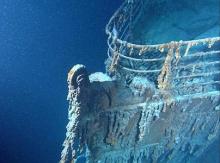 Restos del titanic bajo Mar