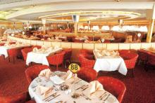 Imagen del comedor principal de Gemini Cruises