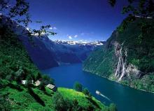Imagen del fiordo de Geiranger