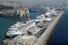 ¿Cuáles son los 10 puertos de crucero más importantes de España? Foto del puerto de Barcelona