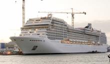 Ultimas fotos del MsC Splendida recién pintado