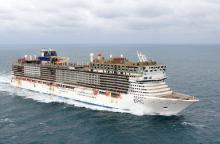 El Norwegian Epic realiza sus primeras pruebas de mar Imagen del Norwegian Epic navegando por primera vez en el mar
