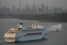 Imagen del Pacific Jewell llegando a puerto