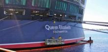 El Queen Elizabeth fue entregado a la Cunard Line Foto de la popa del QUeen Elizabeth