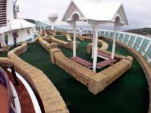 Minigolf del Explorer of the seas