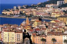 Vista panoramica del puerto de Ajaccio