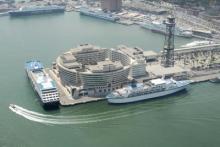 Imagen del puerto de Barcelona desde el aire