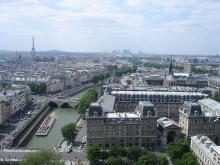 Fin de año en crucero y en París Crucero por el Sena y la ciudad de París