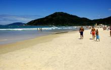 Imagen de una playa de Florianopolis