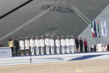 Imagen de la tripulación del Costa Deliziosa