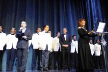 Foto de la madrina de MSC Cruceros y varios capitanes