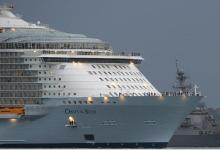 Foto de la proa del Oasis of the seas
