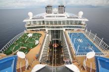Los 10 barcos más populares Imagen de la cubierta del Oasis of the seas