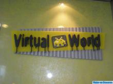 Entrada a la Virtual World o sala de videojuegos