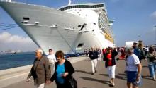 El Liberty of the seas en su llegada a Valencia