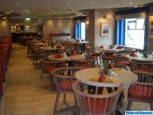 Interior del Tex Mex con vistas al exterior