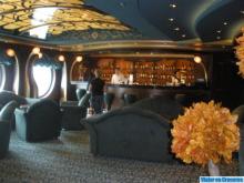 Rincones del MSC SPlendida Interior del cigar lounge