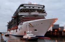 Norwegian Epic, la estrella de 2010 Imagen del Norwegian Epic amarrado en puerto