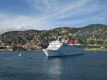 Imagen de un crucero Iberocruceros por el mediterráneo