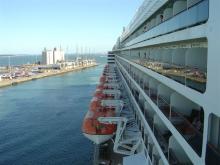 Foto de la eslora del QUeen Mary 2