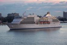 Regent Seven Seas se marcha de Port Everglades y se traslada a Miami FOto del Seven Seas Voyager