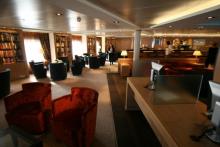 Seabourn Odyssey: la calidad de viajar en un gran crucero Imagen de un restaurante del Odyssey
