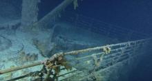 Imagen de la proa del buque Titanic