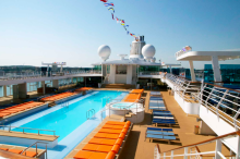 Piscina Semi Olimpica de los cruceros TUI